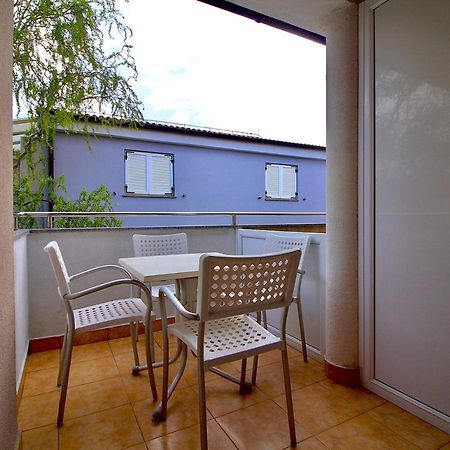 Apartman Maja Pjescana Pjescana Uvala Exterior photo