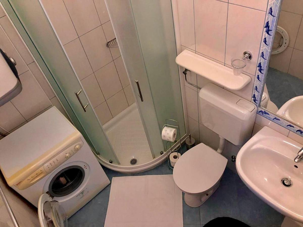 Apartman Maja Pjescana Pjescana Uvala Exterior photo