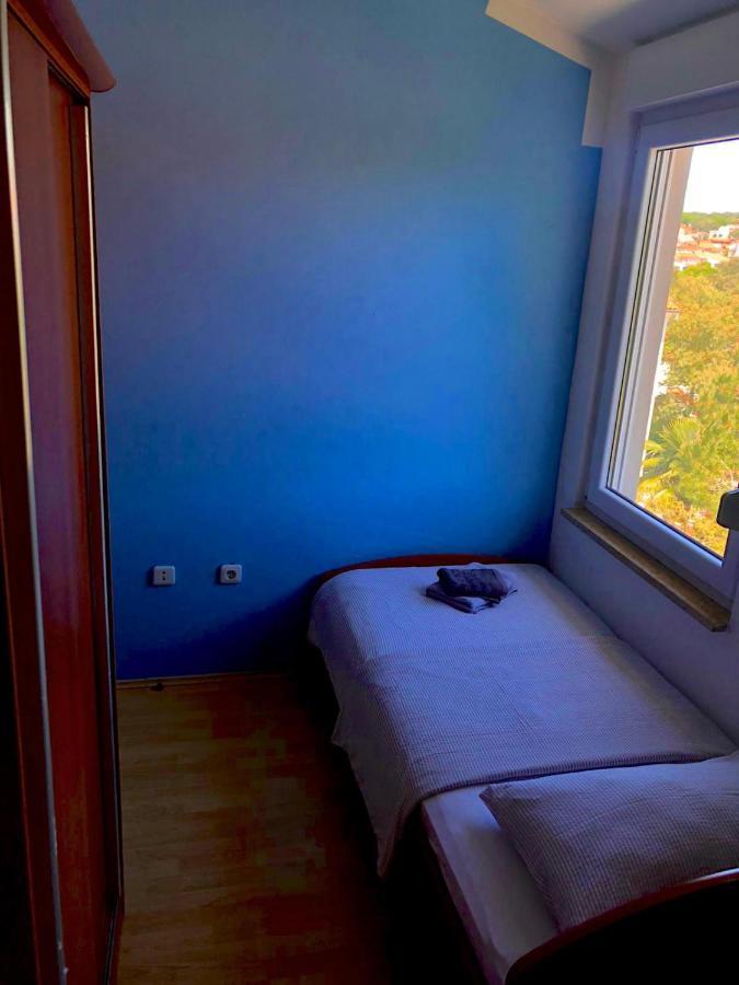 Apartman Maja Pjescana Pjescana Uvala Exterior photo